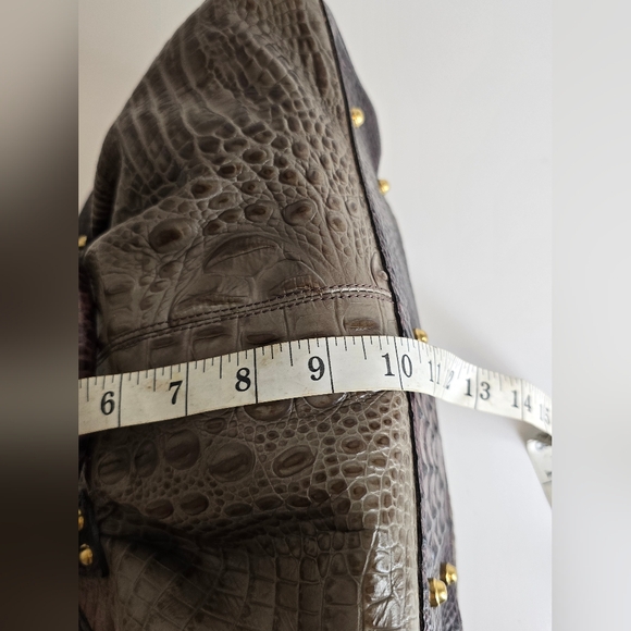 Brahmin Melbourne Lisa Dome Satchel! - Picture 11 of 16